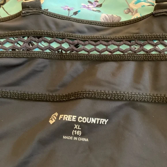 🏖️ Floral Print High-Neck Tankini Top - Picture 7 of 9